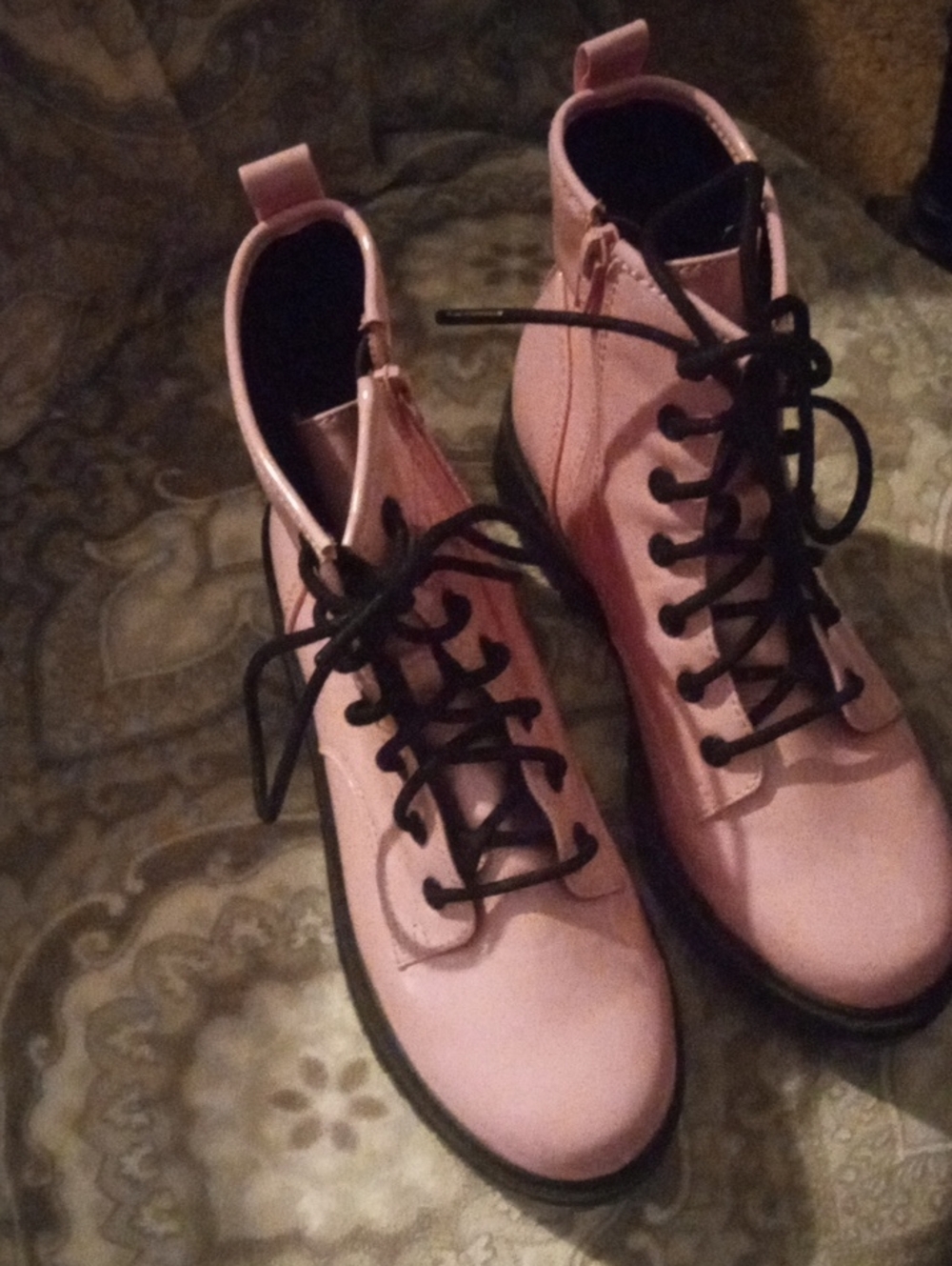 Madden NYC ,Women’s bubble Gum Pink Lace-Up Ankle Boots
